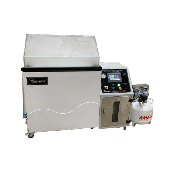 Salt spray test chamber